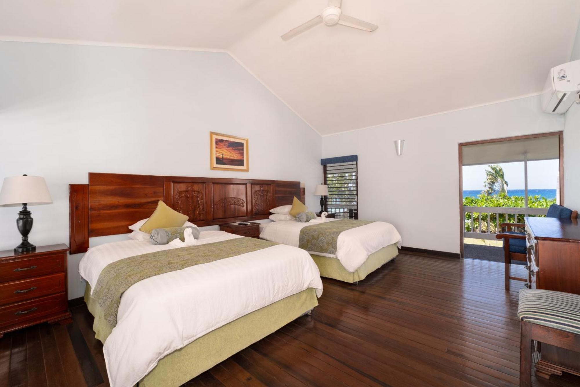 Villa Turrasann Runaway Bay Ngoại thất bức ảnh